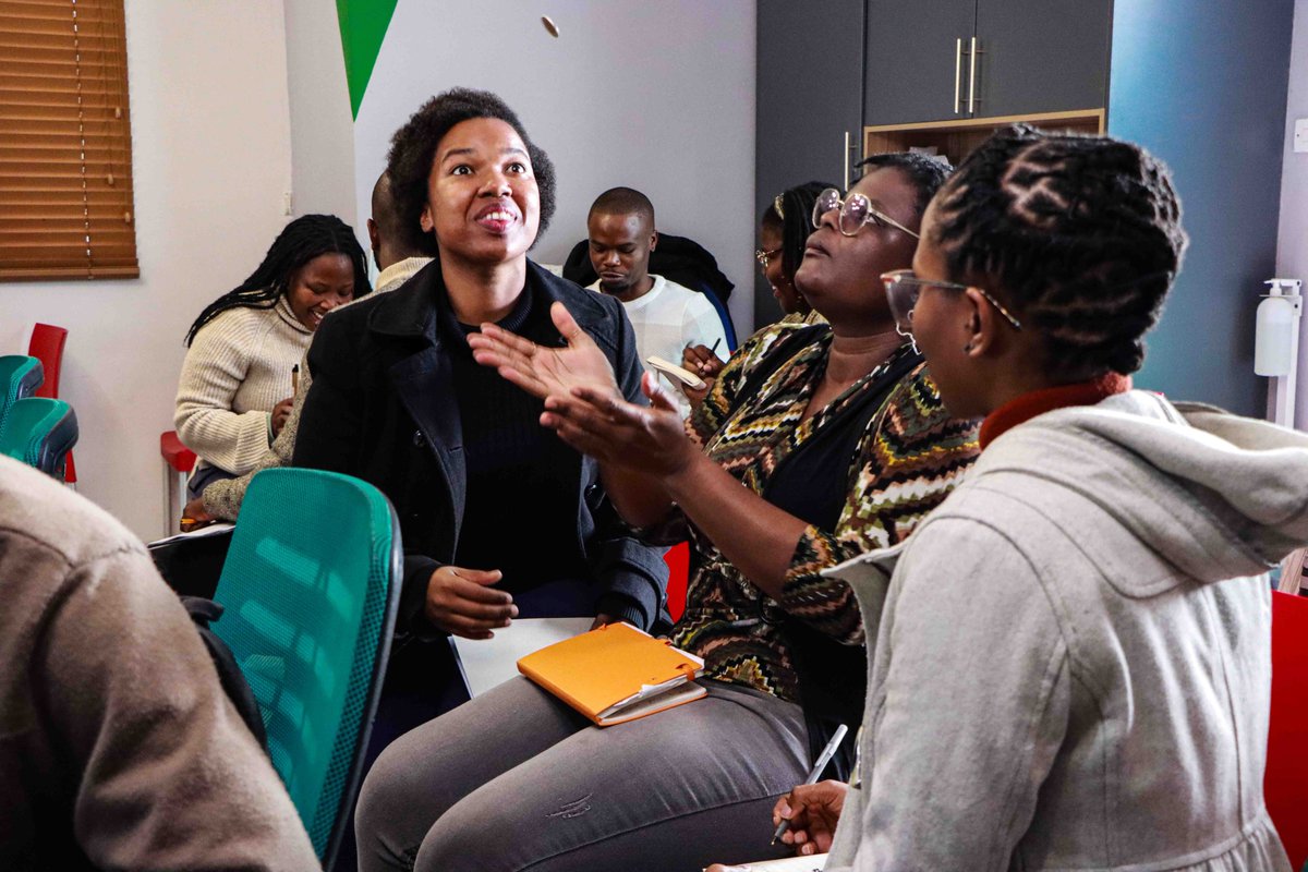 Youth Impact (@youthimpactorg) on Twitter photo 🔍 What is good evidence, really?
Our global team recently dove into this question during our annual evidence workshop, led by co-founder <a href="/angrist_noam/">Noam Angrist</a>, unpacking what it truly means to be evidence-based and how that shapes our programs.
🧠 “Good evidence means we’re confident 🔍 What is good evidence, really?
Our global team recently dove into this question during our annual evidence workshop, led by co-founder <a href="/angrist_noam/">Noam Angrist</a>, unpacking what it truly means to be evidence-based and how that shapes our programs.
🧠 “Good evidence means we’re confident