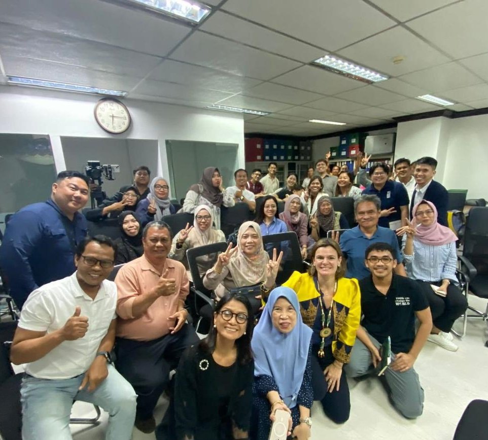 Tweet media one