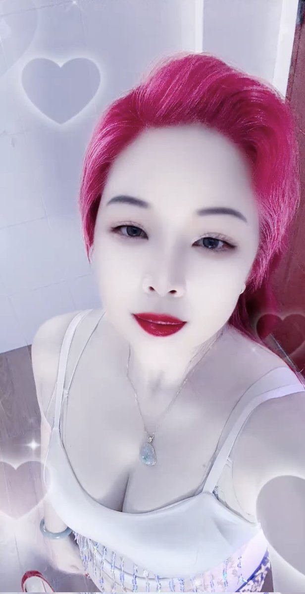 SongH78358's tweet photo. 不管穿什麼褲子都好大一包 這就是困擾嗎……#桃園……#性感 https://t.co/ZGRFN5TlN0