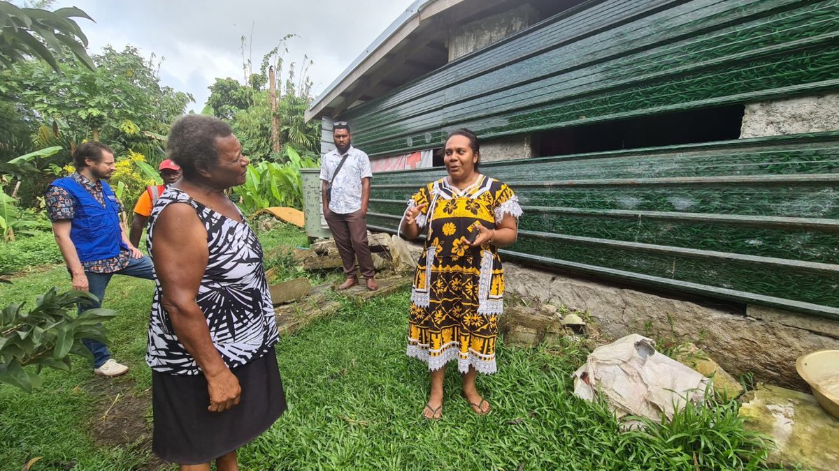 ECHO_Asia's tweet image. When earthquakes hit Vanuatu six months ago, Julia and husband lost almost everything.
With support from the 🇪🇺, @UNMigration and partners, families like Julia’s are rebuilding their homes and lives with hope and resilience.
