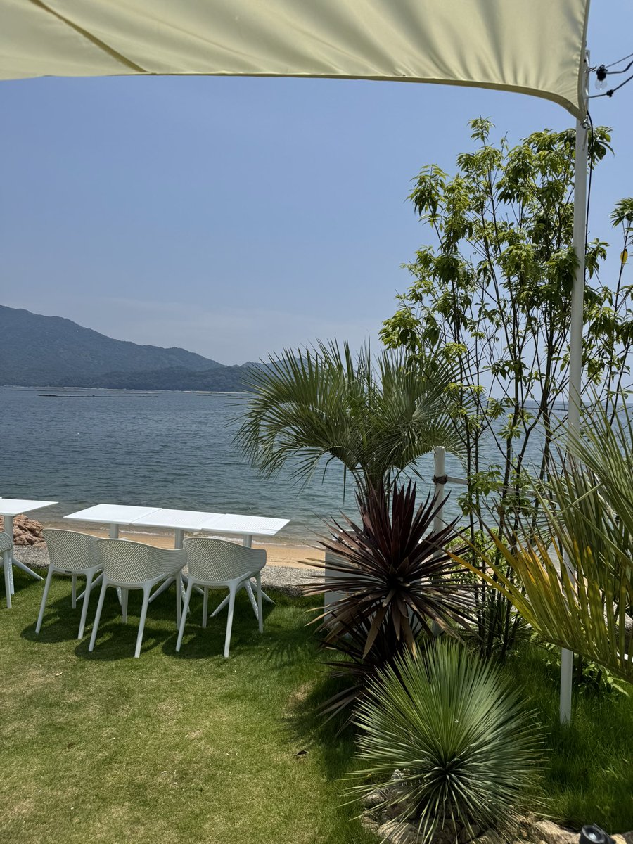 今年初海！

素晴らしい天気で身体も良い感じに焼けました！

海一緒に行ってくれる方募集中です！

本日16〜25時
出勤です。

お待ちしております♪