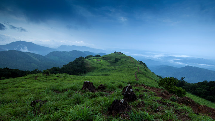 QuickBzar's tweet photo. Escape to the misty peaks of Paithalmala 🌿
Trek, chill, and stay with QBStay
𝐅𝐨𝐫 𝐁𝐨𝐨𝐤𝐢𝐧𝐠: https://t.co/VgzKhv3Pt6
𝐀𝐩𝐩 𝐋𝐢𝐧𝐤: https://t.co/aJ99HRZm4v
@KeralaTourism https://t.co/iVhvD7HTIY