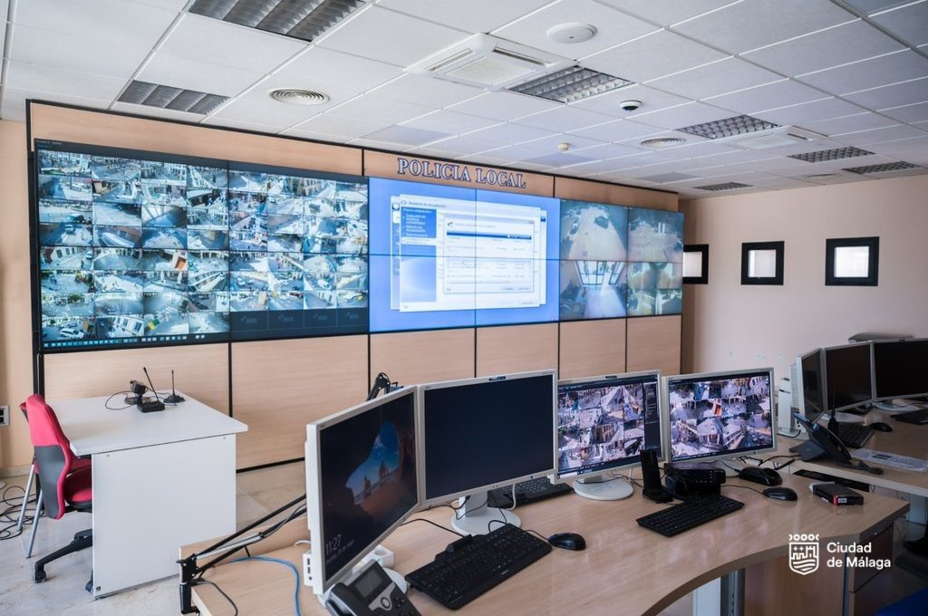 Área de Seguridad Málaga tweet media