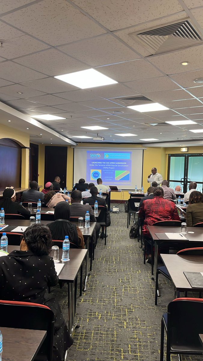 📸 Freedom of expression, constitutionalism and climate change were prominent in discussions held on 8 July in Dar es Salaam, Tanzania.

The event marked the launch of a new governance report co-created by Tanzanian civil society organisations and with guidance from SAIIA and the