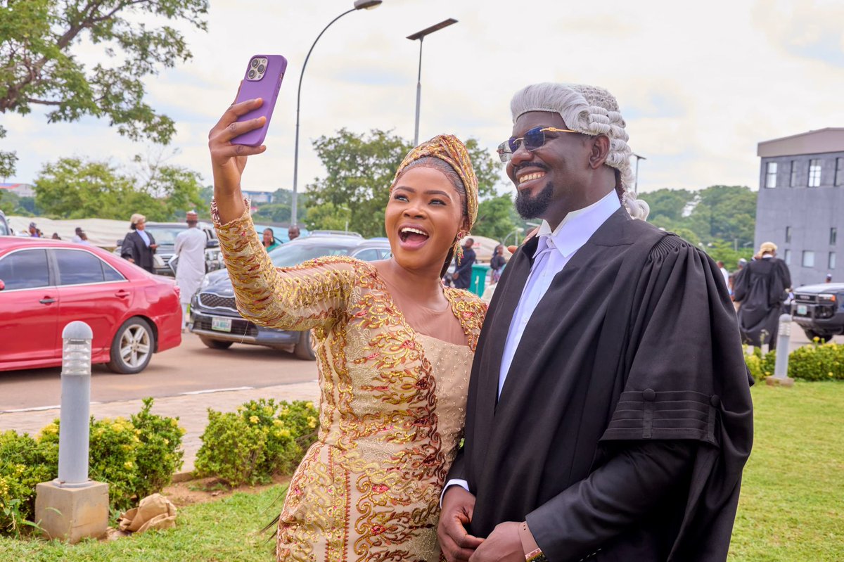 Galacticus_O's tweet photo. To Dare Is To Do❤️❤️❤️❤️

ONOGWU Isah Muhammed, 
MIAD. https://t.co/vuxWGiRisV. LLB. BL. AICMC. MILA. ANIPR. 

From pure Science to Pure Art and Law. It’s simply Grace and Gratitude ❤️❤️❤️❤️ https://t.co/i4wcidVOUM