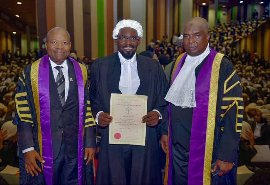 Galacticus_O's tweet photo. To Dare Is To Do❤️❤️❤️❤️

ONOGWU Isah Muhammed, 
MIAD. https://t.co/vuxWGiRisV. LLB. BL. AICMC. MILA. ANIPR. 

From pure Science to Pure Art and Law. It’s simply Grace and Gratitude ❤️❤️❤️❤️ https://t.co/i4wcidVOUM