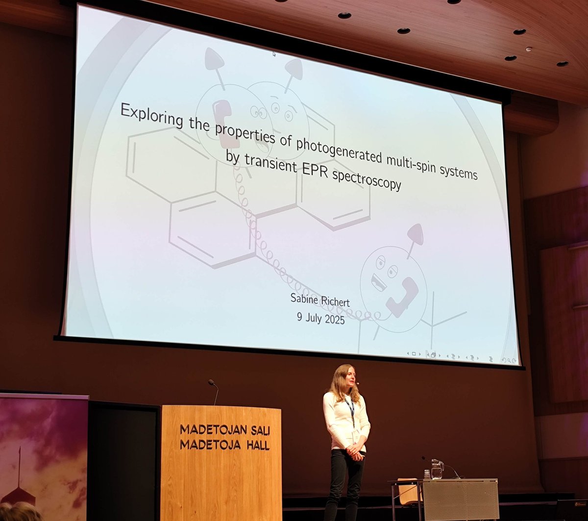 Day 4 of #EUROMAR2025 and we’re going strong! 💪
Kicking off with plenary talks by Fedor Jelezko and Sabine Richert 🎤
#NMR #MRI #ESR #EPR