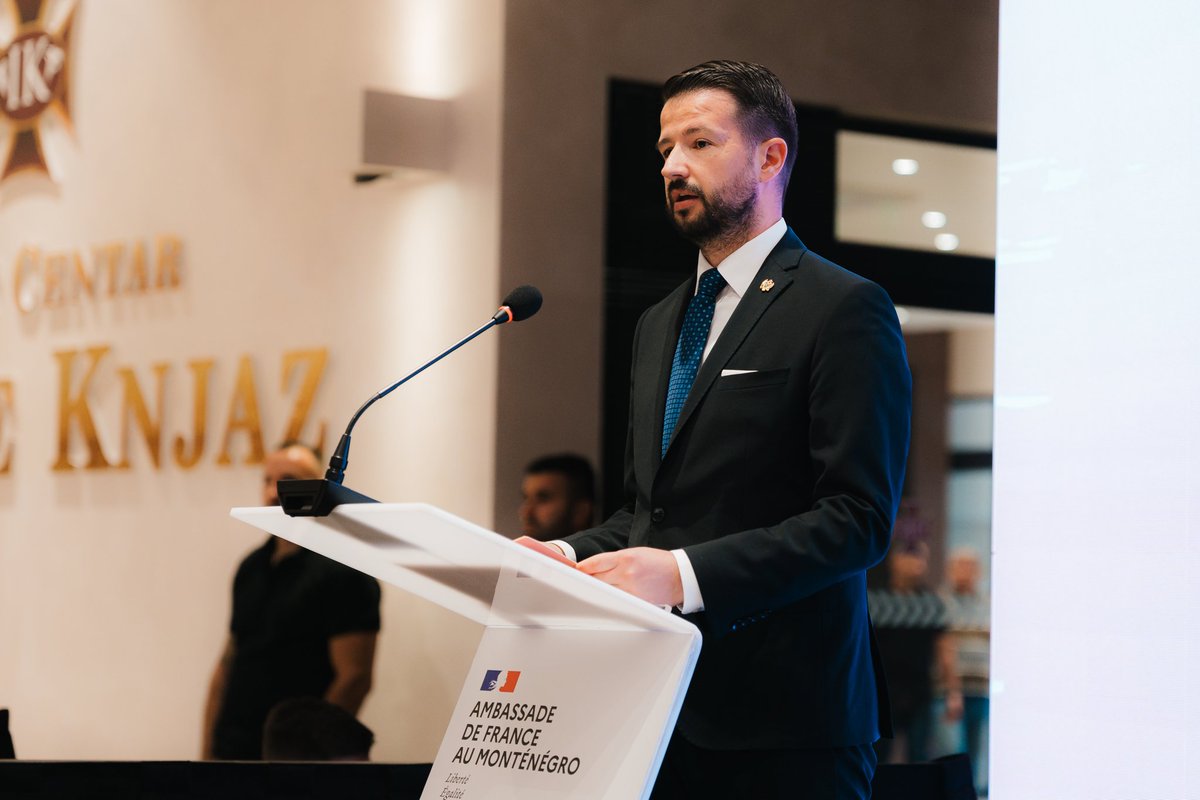 JakovMilatovic's tweet image. Francuska i Crna Gora: Partnerstvo za Evropu i slobodu
Zajedno gradimo evropsku budućnost Crne Gore na temeljima slobode, jednakosti i solidarnosti. 🇲🇪🤝🇫🇷
Svečani prijem povodom obilježavanja Dana Bastilje — nacionalnog praznika Francuske Republike.
@FranceinMNE