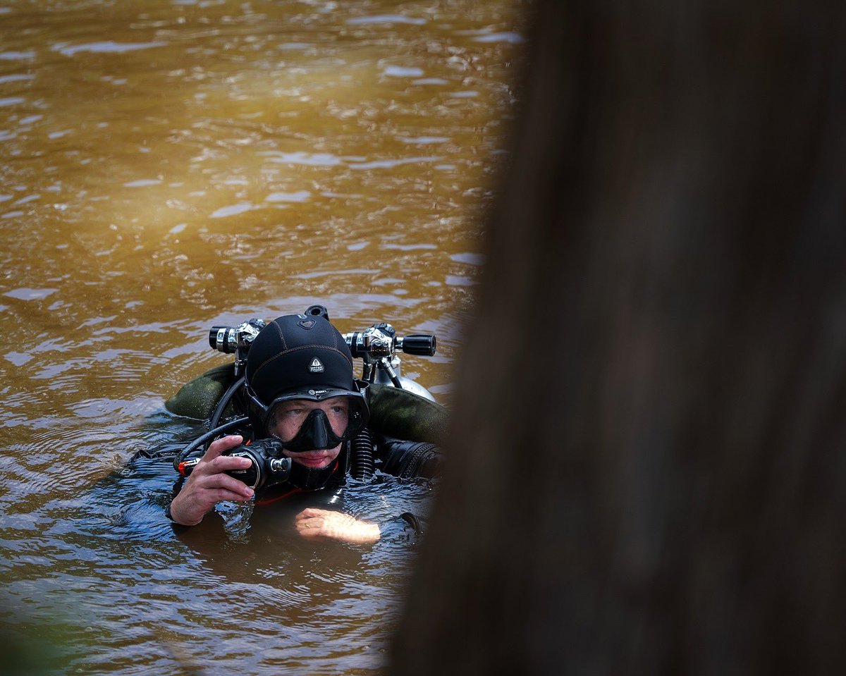 azaizamotaz9's tweet image. Search, rescue, and recovery efforts continue in central Texas after severe flash flooding caused catastrophic damage in the area.
According to reports, the death toll is at least 90, and many of those still missing are children from Camp Mystic, located near the banks of the…