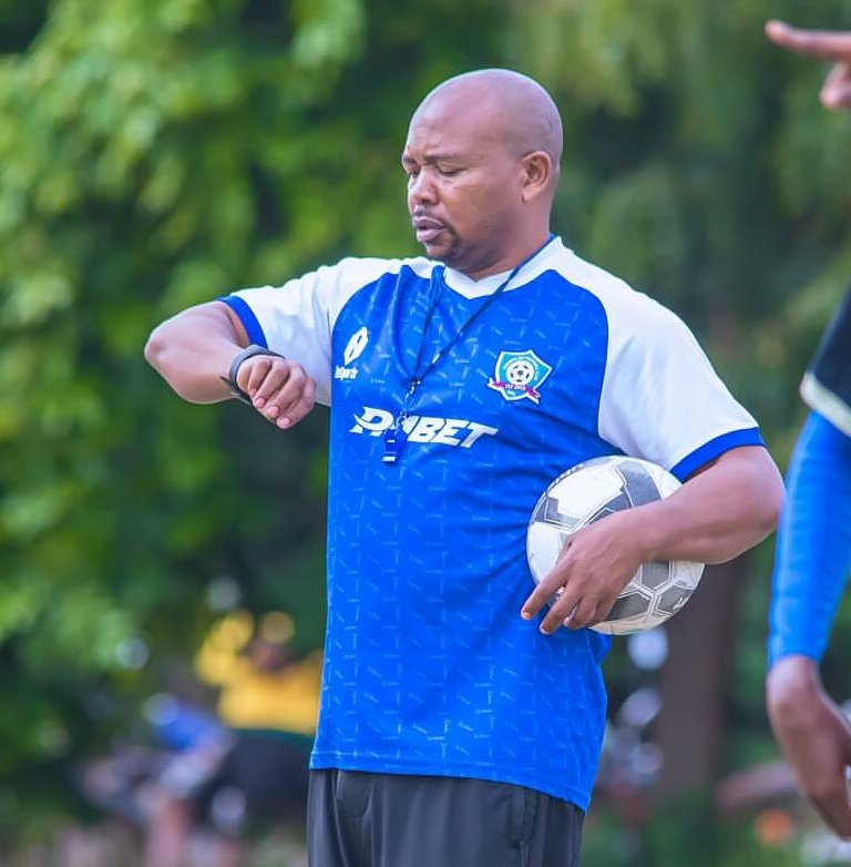 SokaPlace (@sokaplace) on Twitter photo Aliyekuwa kocha Mkuu wa klabu ya Mtibwa Sugar Mecky Maxime anatajwa huenda akarejea klabu ya Mtibwa Sugar baada ya kuachana na Dodoma Jiji hata hivyo pia Namungo wako kwenye mazungumzo makubwa na kocha huyo
<a href="/Mwanjelwagrovet/">MWANJELWA AGROVET CENTER</a> Aliyekuwa kocha Mkuu wa klabu ya Mtibwa Sugar Mecky Maxime anatajwa huenda akarejea klabu ya Mtibwa Sugar baada ya kuachana na Dodoma Jiji hata hivyo pia Namungo wako kwenye mazungumzo makubwa na kocha huyo
<a href="/Mwanjelwagrovet/">MWANJELWA AGROVET CENTER</a>