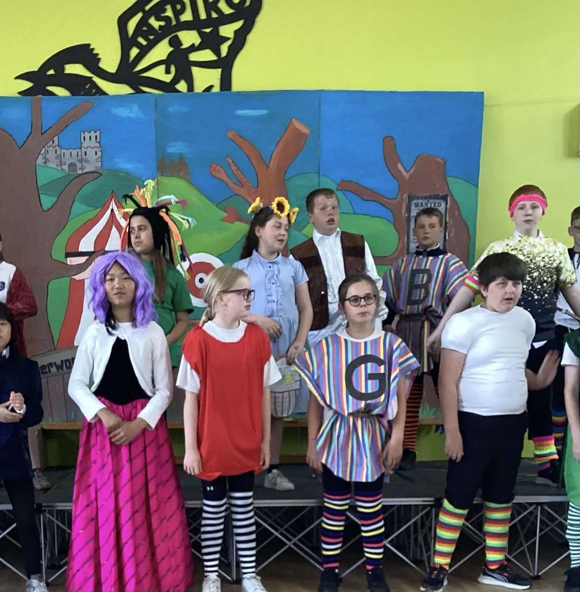 Dress rehearsal for the end of year performance.
The children are now starting to add that little no it extra to their roles.<a href="/NWATrust/">NWA_Trust</a> 
#nwatwpaproduction