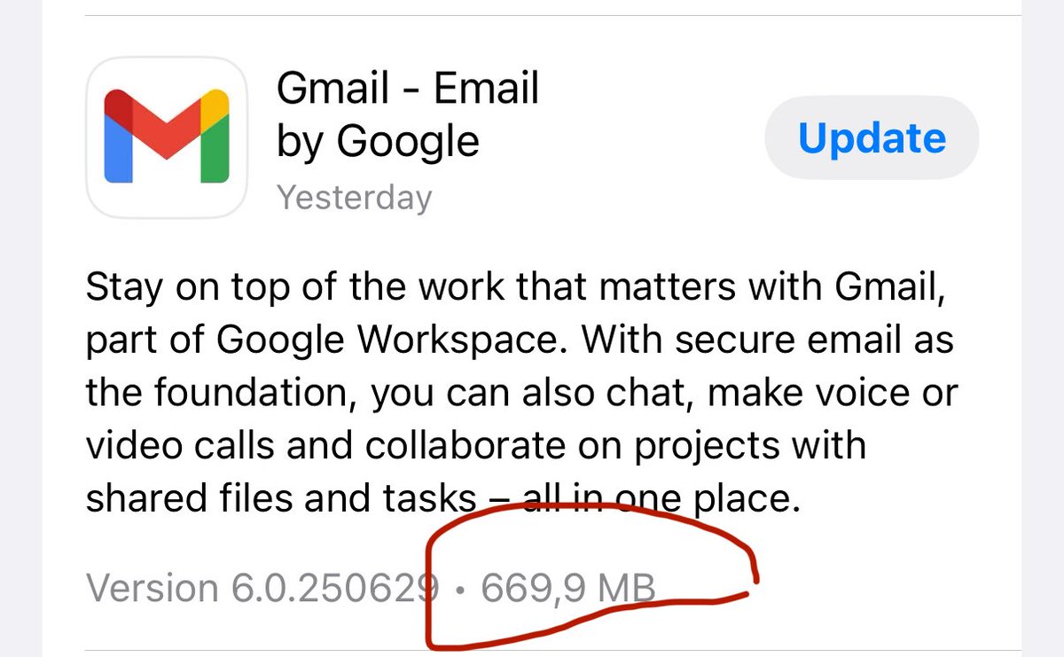 r3nya's tweet image. Сколько-сколько? Почти 700 Мб за gmail для iOS?! 🫨