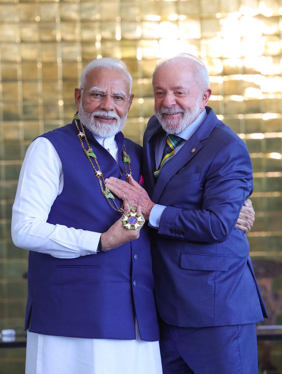 Rabi Narayan Naik (@rabinaikbjp) on Twitter photo The conferment of BrazilтАЩs highest civilian honour, the тАШGrand Collar of the National Order of the Southern CrossтАЩ, upon HonтАЩble Prime Minister Shri <a href="/narendramodi/">Narendra Modi</a> ji is a moment of great pride for every Indian. ЁЯЗоЁЯЗ│ЁЯЗзЁЯЗ╖
This prestigious recognition reflects PM Modi jiтАЩs unwavering The conferment of BrazilтАЩs highest civilian honour, the тАШGrand Collar of the National Order of the Southern CrossтАЩ, upon HonтАЩble Prime Minister Shri <a href="/narendramodi/">Narendra Modi</a> ji is a moment of great pride for every Indian. ЁЯЗоЁЯЗ│ЁЯЗзЁЯЗ╖
This prestigious recognition reflects PM Modi jiтАЩs unwavering
