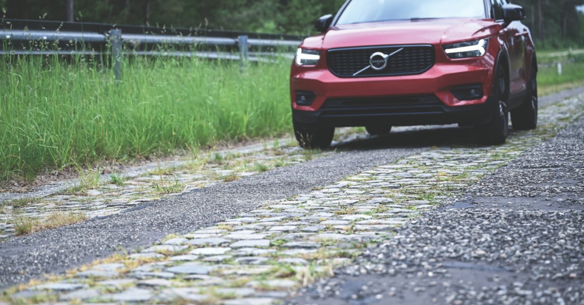 Durability and efficiency don’t have to be a trade-off.

Simcenter helps engineers validate lighter, stronger products with faster, more accurate durability testing: imptr.io/l6978d