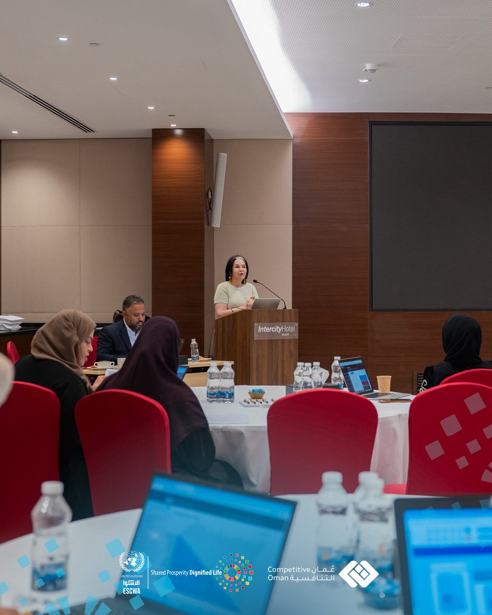 CompetitiveOman's tweet image. 🔹المعرفة رحلة مستمرة، مشاركو ورشة #ISPAR في نقاشاتٍ مع الإسكوا للبحث في أدوات تحسين أداء سلطنة عمان على الخارطة الدولية.
#نحو_عُمان_التنافسية