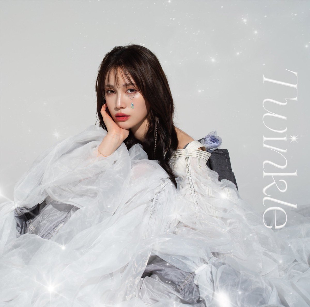 yurikastaff's tweet image. #中村ゆりか
待望の1stミニアルバム
『Twinkle』リリース決定🎉
8月13日(水):配信スタート
8月20日(水):CD & Blu-ray 発売
「チェイサーゲーム」EDテーマ『L.o.v.e.』、『Like U』、リード曲『Jelly』など未発表の新曲含む全7曲を収録!
是非おたのしみに🪐✨️
nakamurayurika.fanpla.jp/news/detail/50…