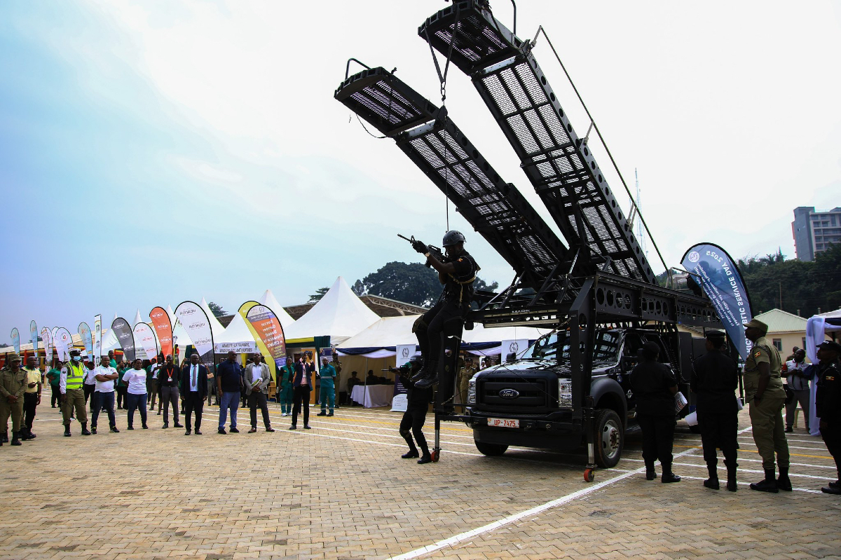 gracemarymugasa's tweet image. I extend my heartfelt gratitude to all Ministries, Departments, Agencies, and partners who showed up in strength for Africa Public Service Day on Monday.
Special thanks to Rt. Hon. Prime Minister @R_Nabbanja for ably representing H.E. President Museveni and delivering a strong…