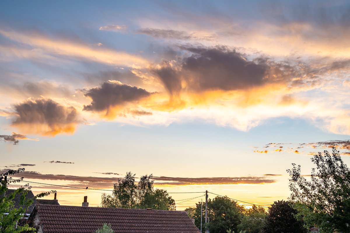 John Challis (@johnchallis27) on Twitter photo Early morning sky at Waterbeach today ...another hot day ? ......<a href="/ChrisPage90/">Chris Page - Weatherman</a> <a href="/WeatherAisling/">Aisling Creevey</a> <a href="/CloudAppSoc/">Cloud Appreciation Society</a> <a href="/itvweather/">ITV Weather</a> Early morning sky at Waterbeach today ...another hot day ? ......<a href="/ChrisPage90/">Chris Page - Weatherman</a> <a href="/WeatherAisling/">Aisling Creevey</a> <a href="/CloudAppSoc/">Cloud Appreciation Society</a> <a href="/itvweather/">ITV Weather</a>