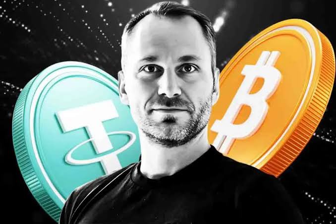 kriptolink01's tweet image. Tether CEO’su Paolo Ardoino’dan iddialı hedef:
🟡 “Yıl sonuna kadar dünyanın en büyük #Bitcoin madencisi olmayı hedefliyoruz.”
💬 Ayrıca dikkat çeken bir çıkış daha:
“ABD dolarının küresel hegemonyasını genişletiyoruz.”
💣 Hem kripto hem jeopolitik etki alanı büyüyor!…