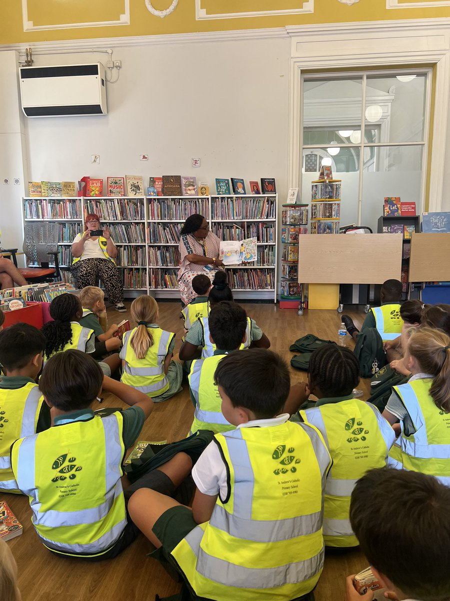 StAndrewsSW16's tweet image. 3Y enjoyed getting stuck into a book on our trip to Streatham Library yesterday ! Thank you to the amazing librarian who helped us take books out, explained how the library organises the books and even read us a story! We’ll be back during the summer holidays 🤗📚