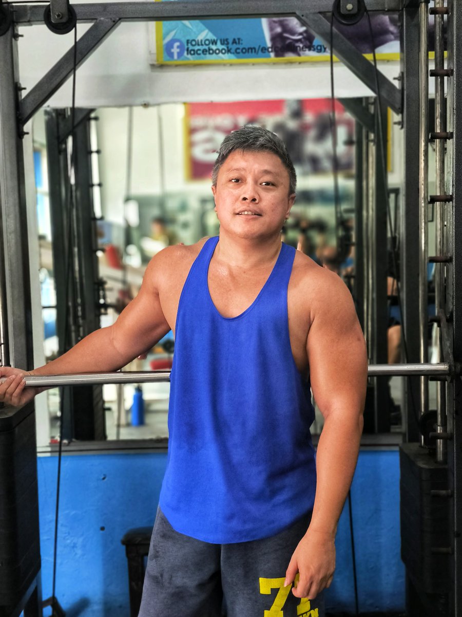 HomunculusZero1's tweet image. ...post workout photos 😁💪🏻💪🏻💪🏻...