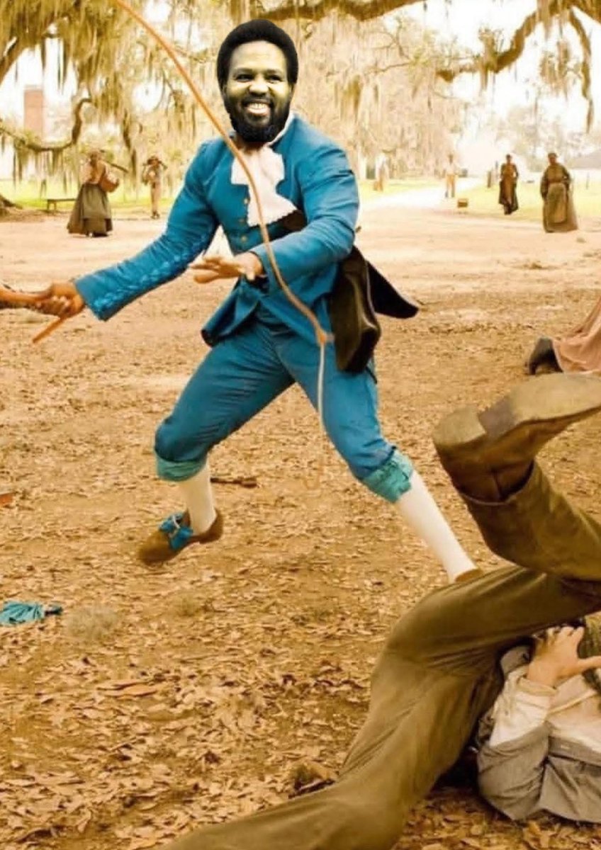 Bare ke Django mogo rre Hanekom.