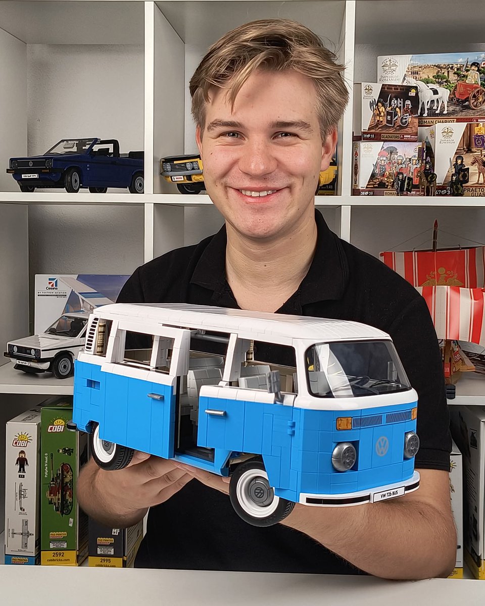 COBI_Bricks's tweet image. 🚐 Volkswagen T2b BUS – an impressive collector’s model now available! 🚐
🔗 Buy now ➡ cobibricks.com/product/volksw…

The COBI-24362 set, created under an official Volkswagen license, is a must-have for all fans of classic vehicles! This large 1:12 scale model is built from an…