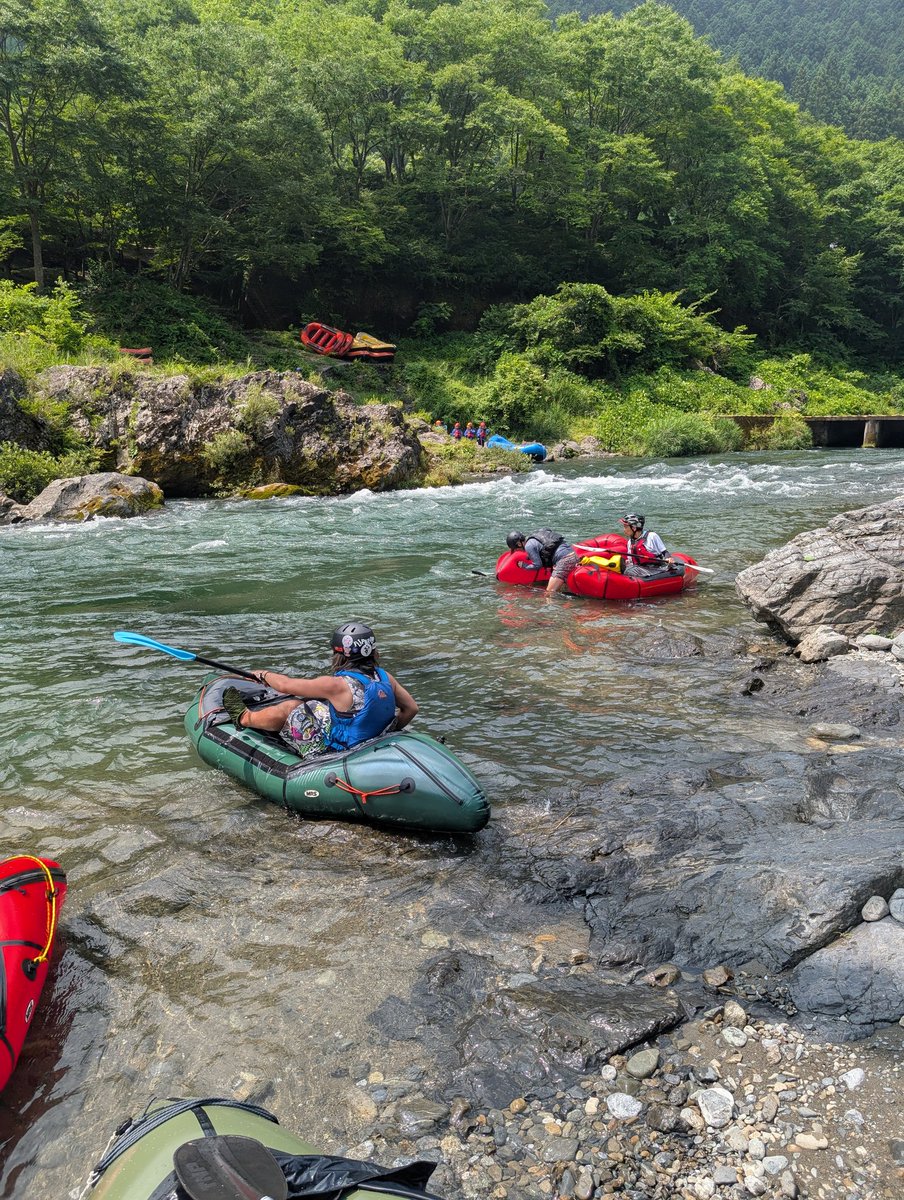 travel_akikazoo's tweet photo. パックラフトの旅へ〜🚣
旅はお仕事です
#パックラフト
#packraft https://t.co/TU7KrlMFPS