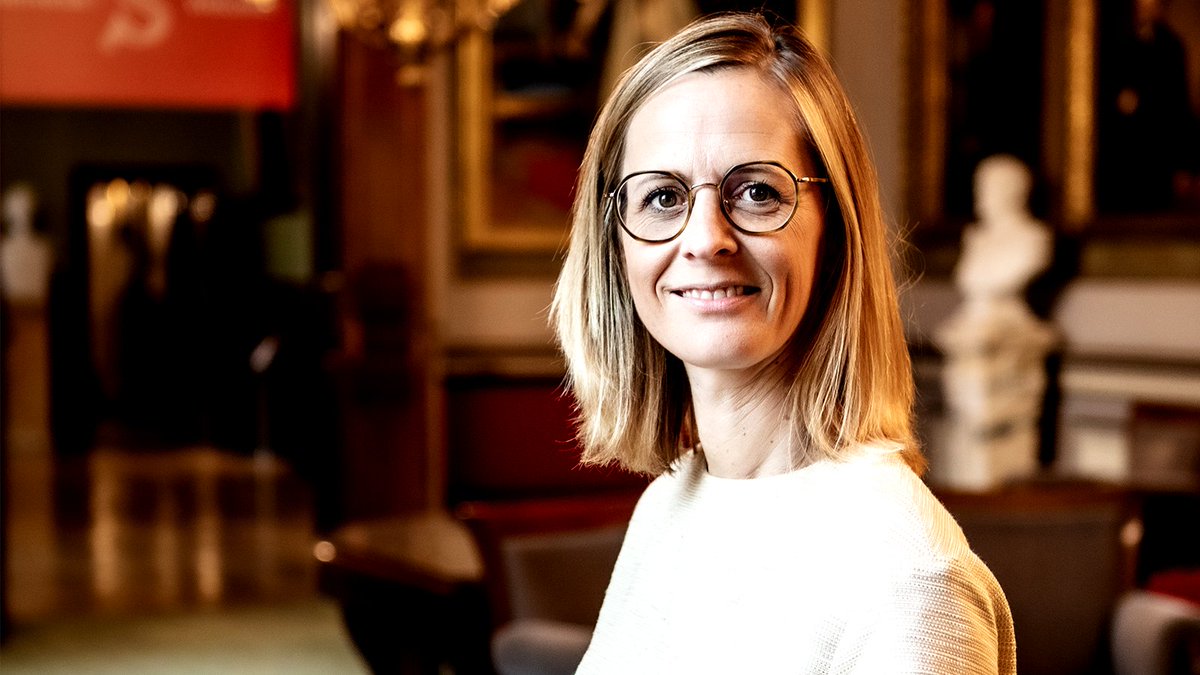 N-VA (@de_nva) on Twitter photo "We hebben begrip voor de onrust bij artsen. Zij ervaren enerzijds dat ze worden weggezet als mensen die vooral op zoek zijn naar meer geld en zijn anderzijds ongerust over de toekomst van hun vrij beroep. Hervormingen moeten daarmee rekening houden." <a href="/FriedaGijbels/">Frieda Gijbels</a> #DeOchtend "We hebben begrip voor de onrust bij artsen. Zij ervaren enerzijds dat ze worden weggezet als mensen die vooral op zoek zijn naar meer geld en zijn anderzijds ongerust over de toekomst van hun vrij beroep. Hervormingen moeten daarmee rekening houden." <a href="/FriedaGijbels/">Frieda Gijbels</a> #DeOchtend