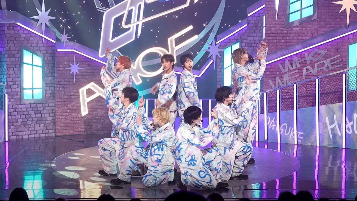 아홉 '그곳에서 다시 만나기로 해' 풀캠 직캠📹

Full📺programs.sbs.co.kr/enter/gayo/cli…

#인기가요 #Inkigayo #아홉 #AHOF #그곳에서다시만나기로해 <a href="/AHOF_official/">AHOF</a>