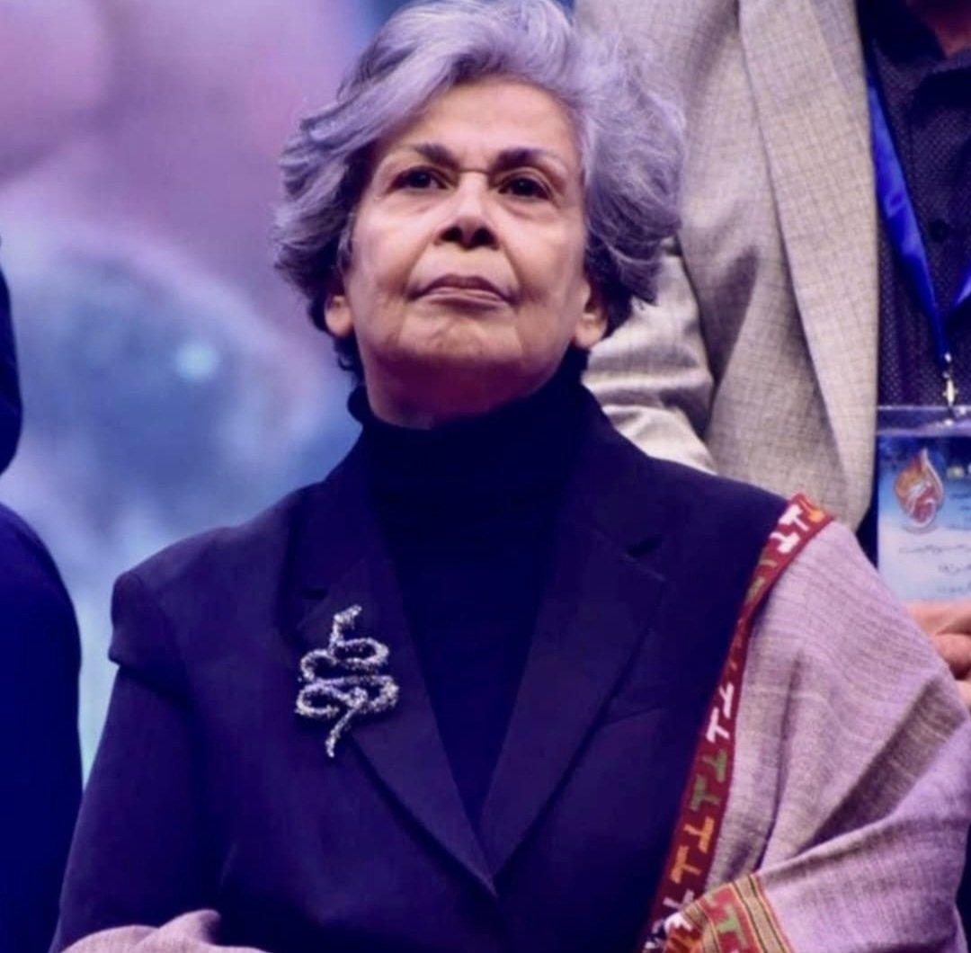 ببالغ الحزن والاسى تلقينا خبر صباح اليوم  خبر وفاة السيدة القديرة والفنانة الاكاديمية ومدير عام دائرة السينما والمسرح السابقة #د_أقبال_نعيم 
ذهبت مبكرا ايتها الفاضلة 
تغمدك الباري بواسع رحمته 
والهمنا الصبر والسلون 
وانا لله وانا اليه راجعون 
😔