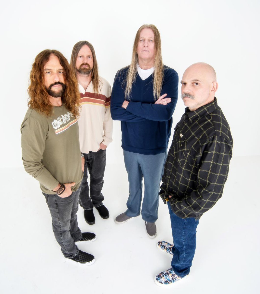 tomas_mcnulty's tweet image. Cuando os digan FU no penséis solo en Foo Fighters, yo soy mucho más de #FuManchu, la tremenda banda califoriniana de #stoner y #fuzzrock que nos visitará este agosto con un concierto en Madrid.

vm.tiktok.com/ZNHbKsJY6N4FL-…