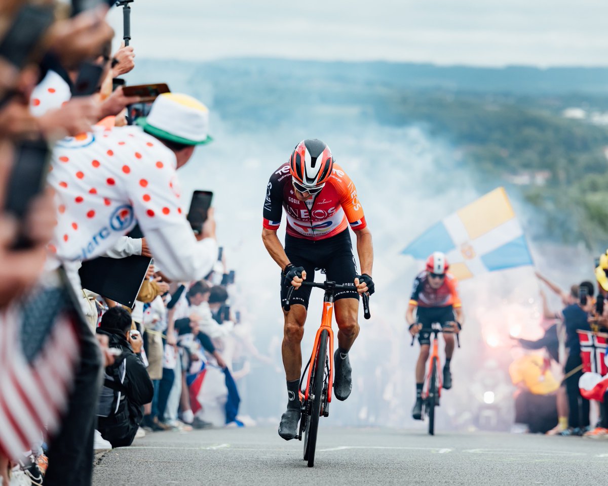 GeraintThomas86's tweet image. Four quiet chilled days here at the Tour then. Much happened? Looking forward to a nice solo ride today ⏱️ #TDF2025