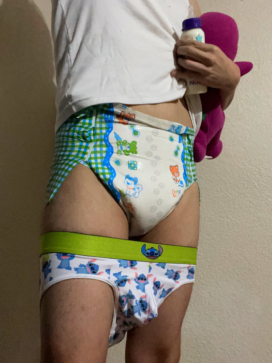 i love this Stitch underwear for big boys 🪐