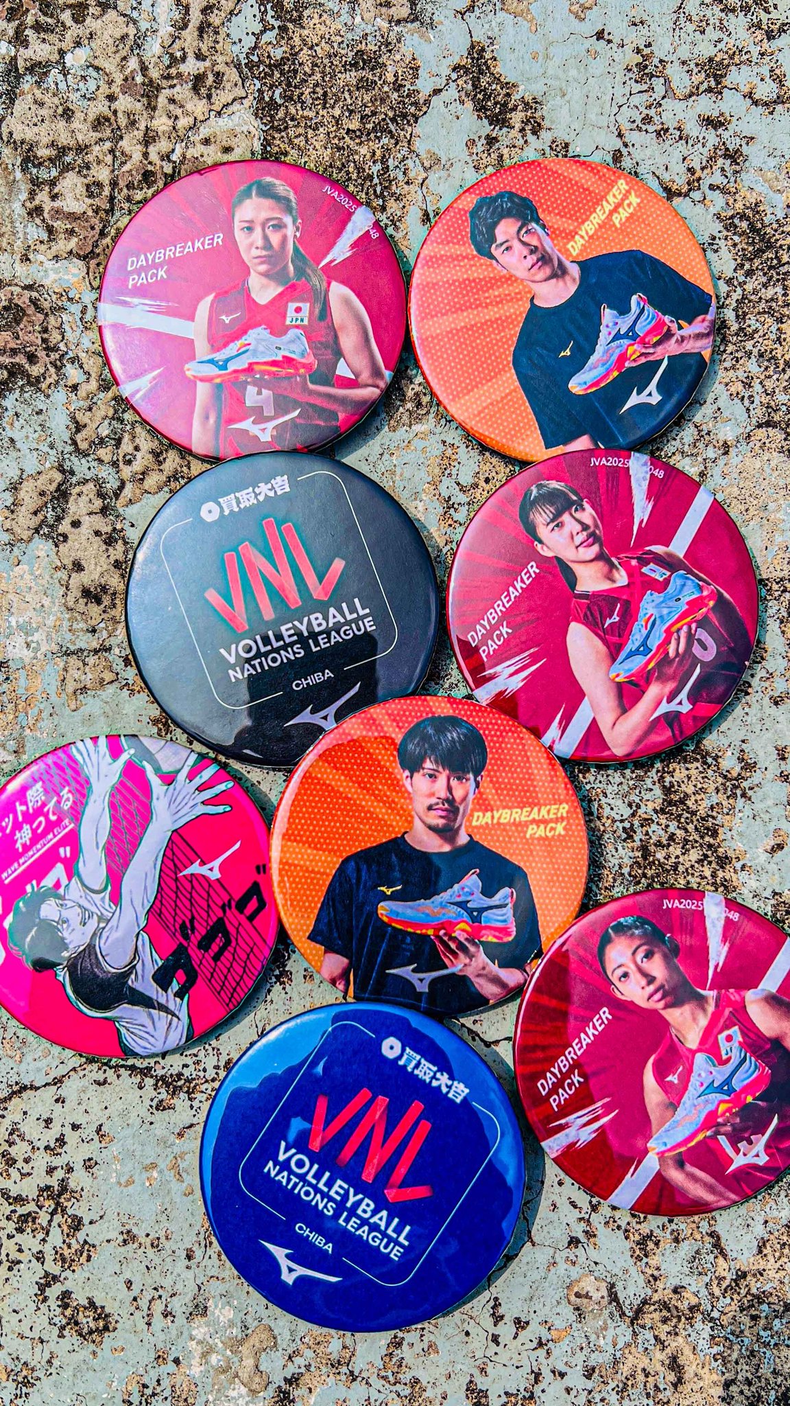 希少】ユーリ!!! on ICE MIZUNO ミズノ 缶バッジ 2025年最新