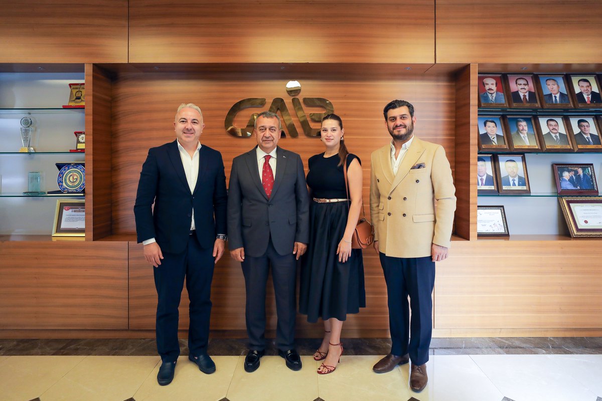 Oniki Kurucusu Ziya Kızıltan, Taaf Medya Ajans Başkanı Abdurrahman Koçak ve
Taaf Medya Ortağı ve Proje Yöneticisi Beste Özmimar, Koordinatör Başkanımız Ahmet Fikret Kileci’yi ziyaret etti. 

Ziyaret esnasında eylül ayında Gaziantep’te yapılması planlanan E-İhracat Zirvesi’nin