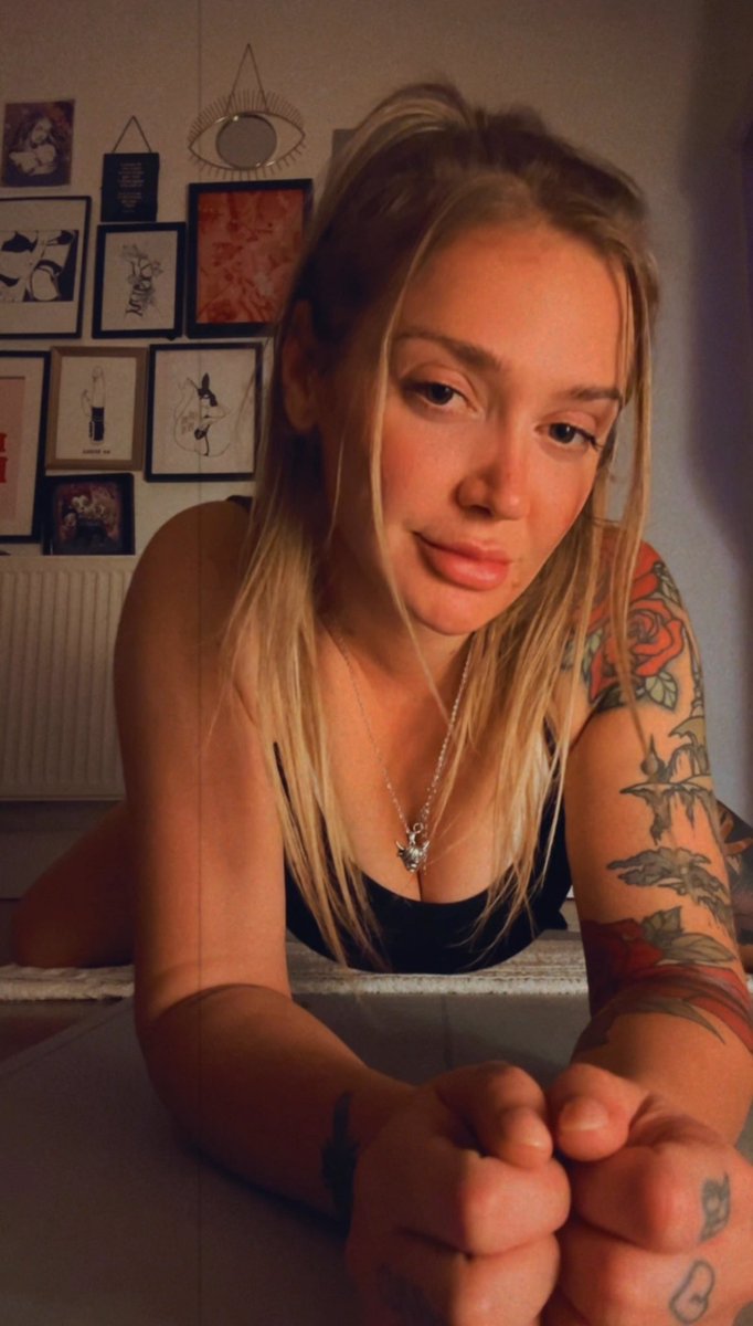 ✨🤲🏻 Miss Magic Hands 🤲🏻✨ (@alicekensi) on Twitter photo Good morning my lovelies. I’m going to be massaging from Leicester LE3 today 11-8pm. Contact <a href="/Royalrensensual/">Royalrensensual</a> or call the number in my bio to book with me 🥰 #sensualmasseuse #sensualmassageleicester #touchtherapy #menshealing Good morning my lovelies. I’m going to be massaging from Leicester LE3 today 11-8pm. Contact <a href="/Royalrensensual/">Royalrensensual</a> or call the number in my bio to book with me 🥰 #sensualmasseuse #sensualmassageleicester #touchtherapy #menshealing