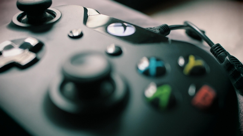 Xbox Producer Tells Staff To Use AI To Ease Job Loss Pain
🎮 Xbox’s Matt Turnbull suggests AI tools like ChatGPT to help cope with layoffs, showing AI’s growing role beyond tech into human challenges. 💬
🔗 ponoko.com/blog/ponoko/fi…