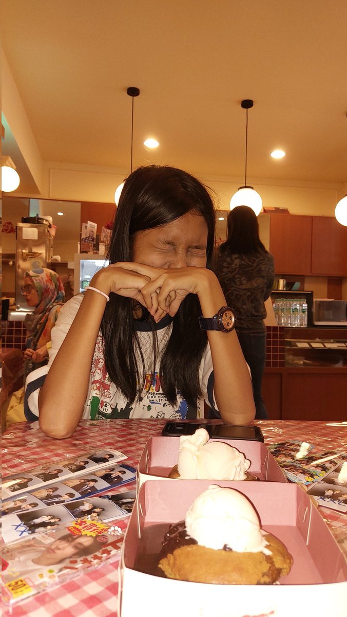 keiko ia 🦭⚡️ tweet media