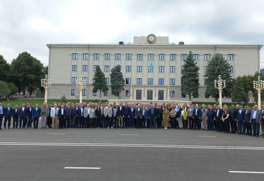Heads of diplomatic service bodies arrive in Khankendi azertag.az/en/xeber/heads…