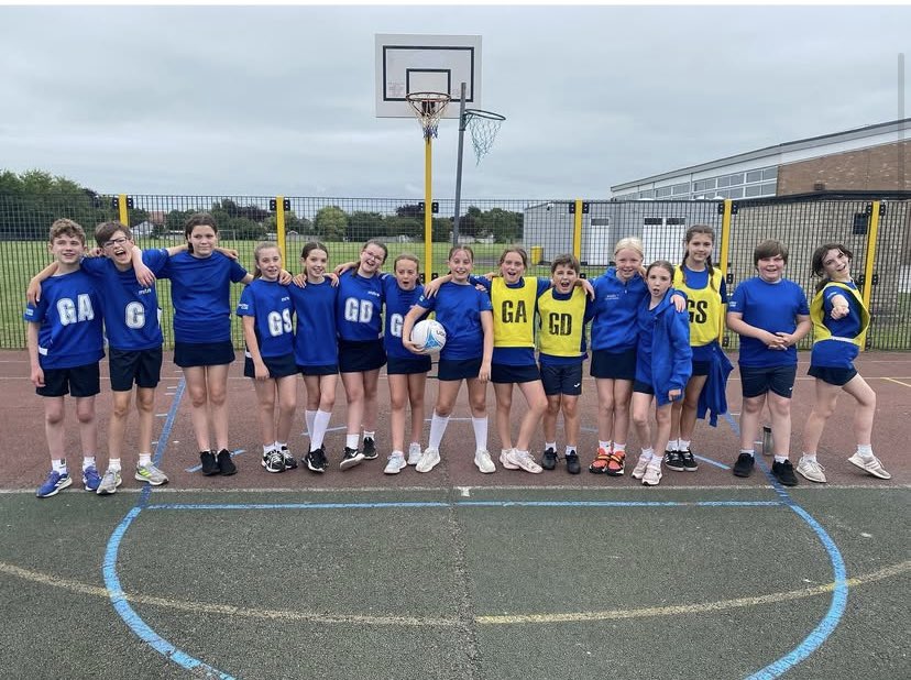 Bee Netball - playing in positions they are not used to playing as per the rules of the stinger game! Great opportunity for our boys to show how amazing they are! Birkdale Storm (blues) came 2nd only losing to Scarisbrick Hall and Birkdale Stars (yellows) came 3rd in their group!