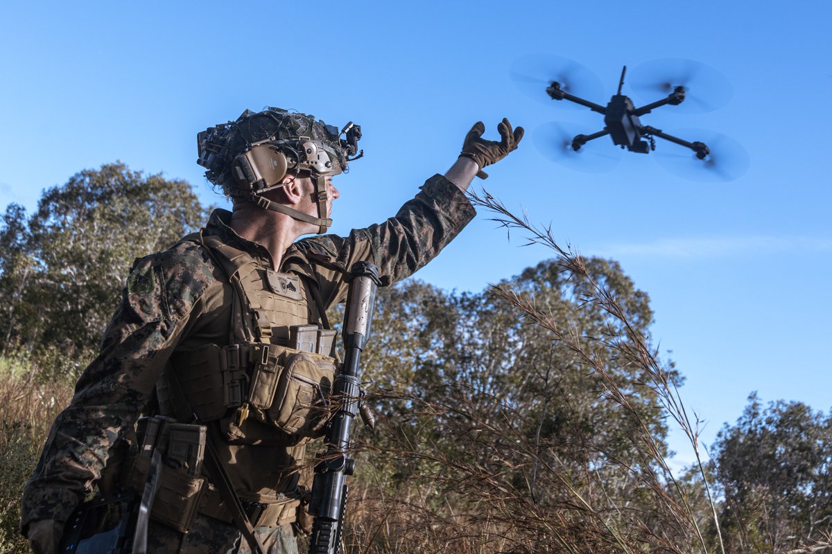 31stMeu's tweet image. 馃搷Glen Airfield, Queensland, AU, July 2-7, 2025.
U.S. Marines with BLT 1/7, 31st MEU, conduct a simulated assault and seizure.
(@USMC 馃摳 by LCpl. Victor Gurrola)
@DefenceAust @USEmbAustralia
@DeptofDefense @NATO
#Marines #Lethality #Readiness #AlliesandPartners #CombatReady