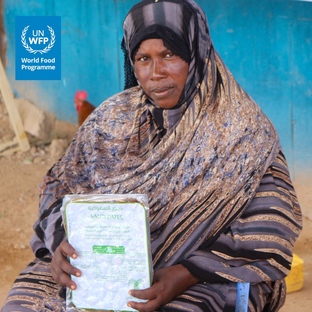 WFPSomalia's tweet image. With thanks to funding from @KSRelief_EN 🇸🇦, Khadija and her family were able to start each morning with dates — a simple addition to their breakfast to strengthen their food security and well-being