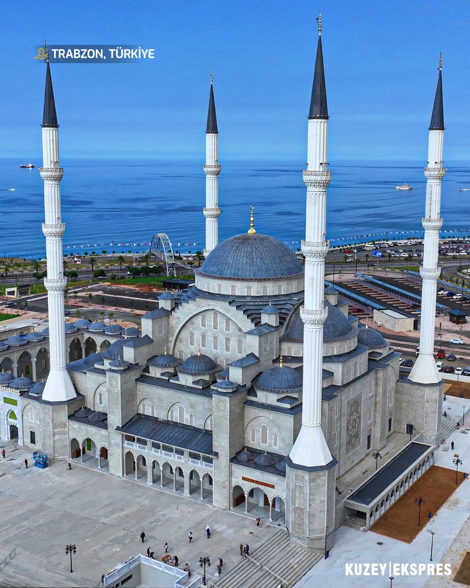 Trabzon'un yeni silüeti. ❤️

📍Trabzon | Türkiye (Hanife Hatun Cami)
