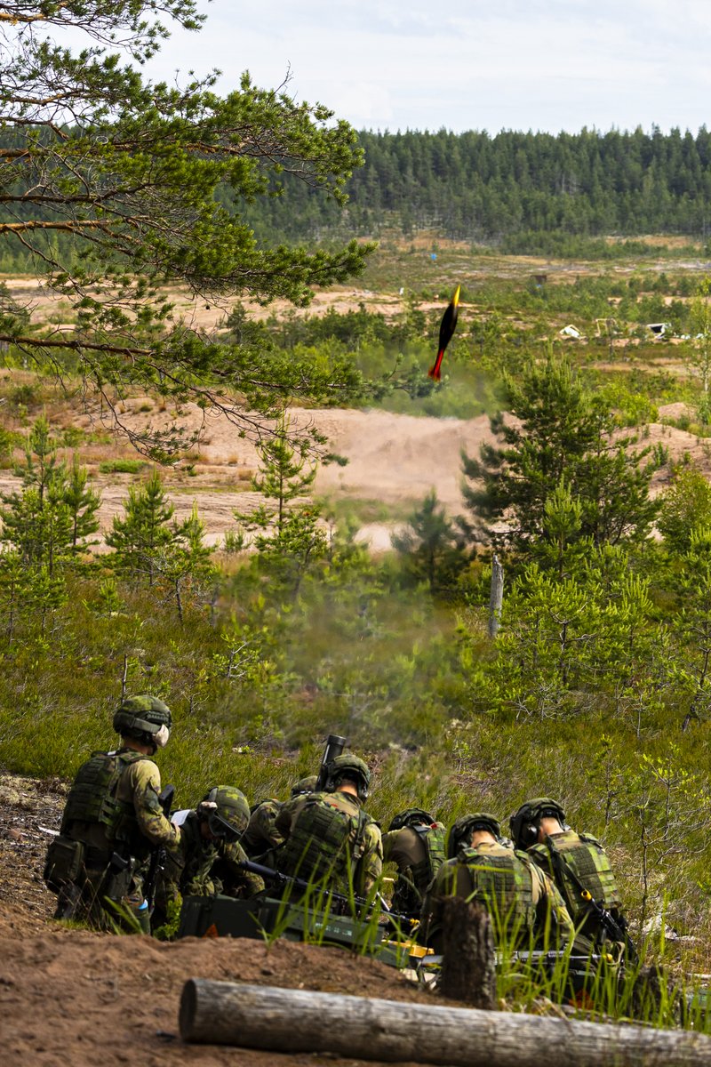 PorinPR's tweet image. Suomalainen kriisinhallintajoukko Libanonissa (#SKJL) koulutettiin huhti-heinäkuun aikana Säkylässä. Koulutus eteni nousujohteisesti yksittäisen sotilaan perustaidoista joukkokoulutusvaiheeseen. Joukon koulutus jatkuu toimialueella perehdytyksen ja jatkokoulutuksen muodossa.
