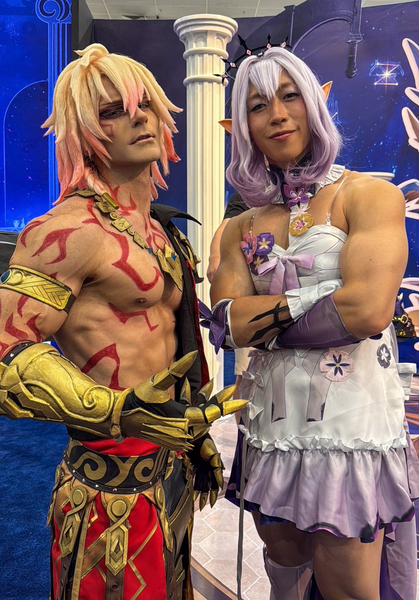 Taryn_Cosplay's tweet image. Got the pleasure to meet this AMAZING boy (@jeffery_zang) at AX and there was Just One first thing we HAD to do.. 👀😝 #HSRAX2025