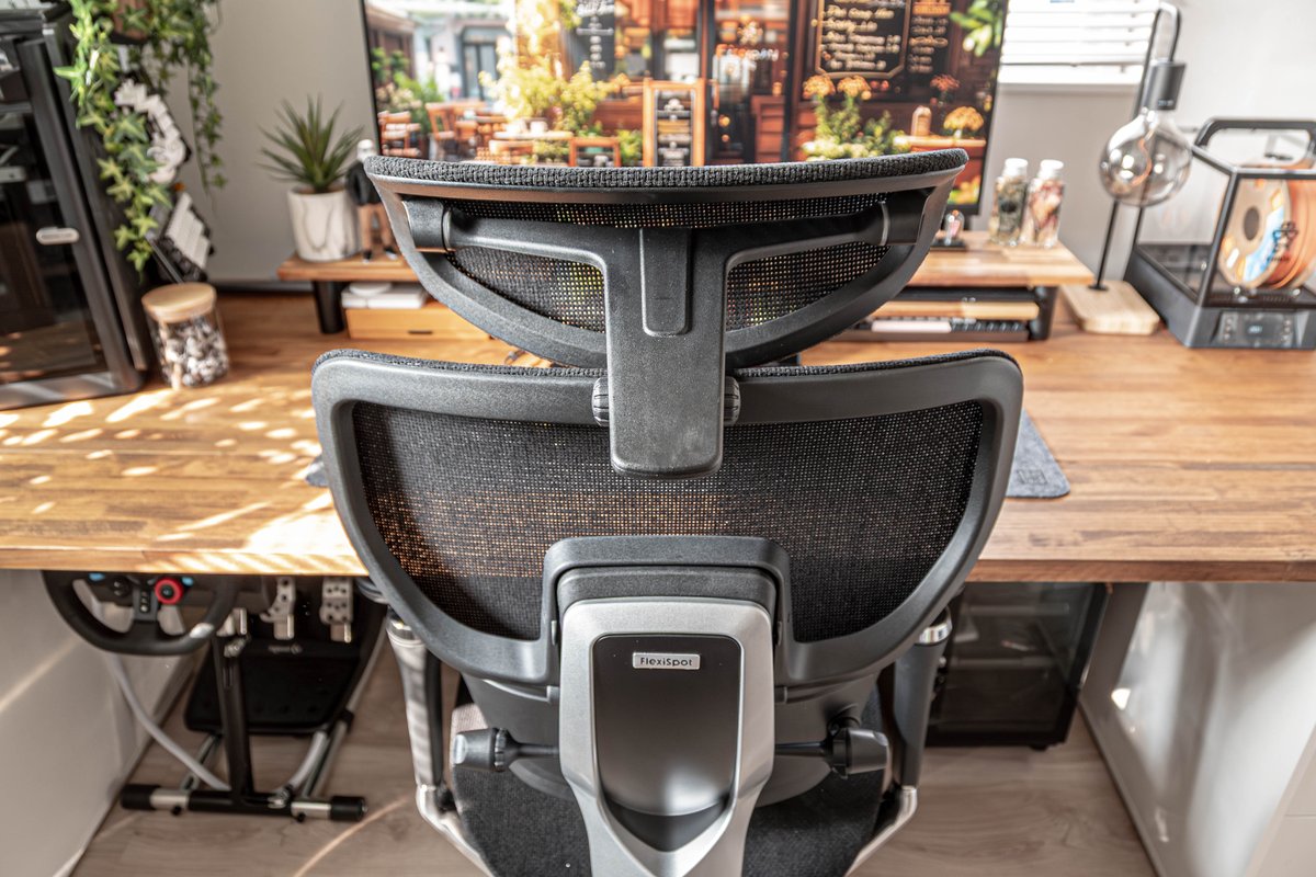 naoyu_301's tweet image. 【#PR】
体に合わないなんて言わせない。
圧倒的な調整力を誇る高性能オフィスチェア「FlexiSpot C7 Morpher」

7月1日からMakuakeで販売開始された新製品を @FlexiSpot_JP よりご提供いただきました！

▼Makuake販売ページ
makuake.com/project/flexis…
#FlexiSpot #オフィスチェア