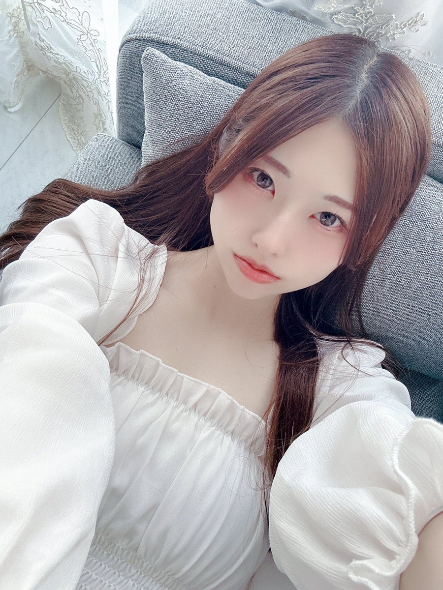 最近自撮りしてなかったなーって思って。