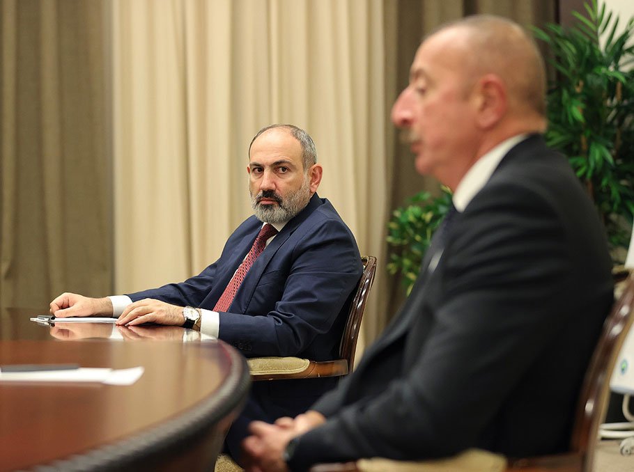 fuadshahbazov's tweet image. 🇦🇿 President Ilham Aliyev and the🇦🇲 Prime Minister Nikol Pashinyan are set to meet face-to-face in Abu Dhabi 🇦🇪 tomorrow. The meeting comes amid earlier reports that 🇦🇲and🇦🇿 are very close to signing the peace treaty with the active involvement of 🇹🇷.