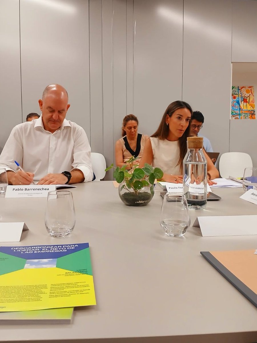 Ethic (@ethic_) on Twitter photo 🎙️Paula Fernández-Velasco (<a href="/ContigoEnergia/">Contigo Energía</a>): «Las empresas que mejor sepan adaptarse a la #descarbonización van a tener una percepción más positiva entre sus clientes y eso será una ventaja competitiva». 🎙️Paula Fernández-Velasco (<a href="/ContigoEnergia/">Contigo Energía</a>): «Las empresas que mejor sepan adaptarse a la #descarbonización van a tener una percepción más positiva entre sus clientes y eso será una ventaja competitiva».
